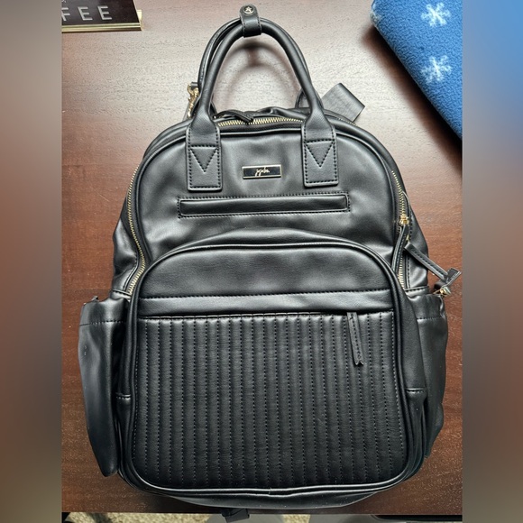 Ju-Ju-Be Black Leather Diaper Backpack - Picture 1 of 7